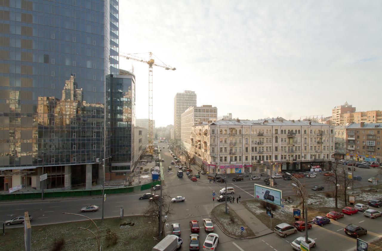 Апартаменты На Бассейной Kiev Exterior foto